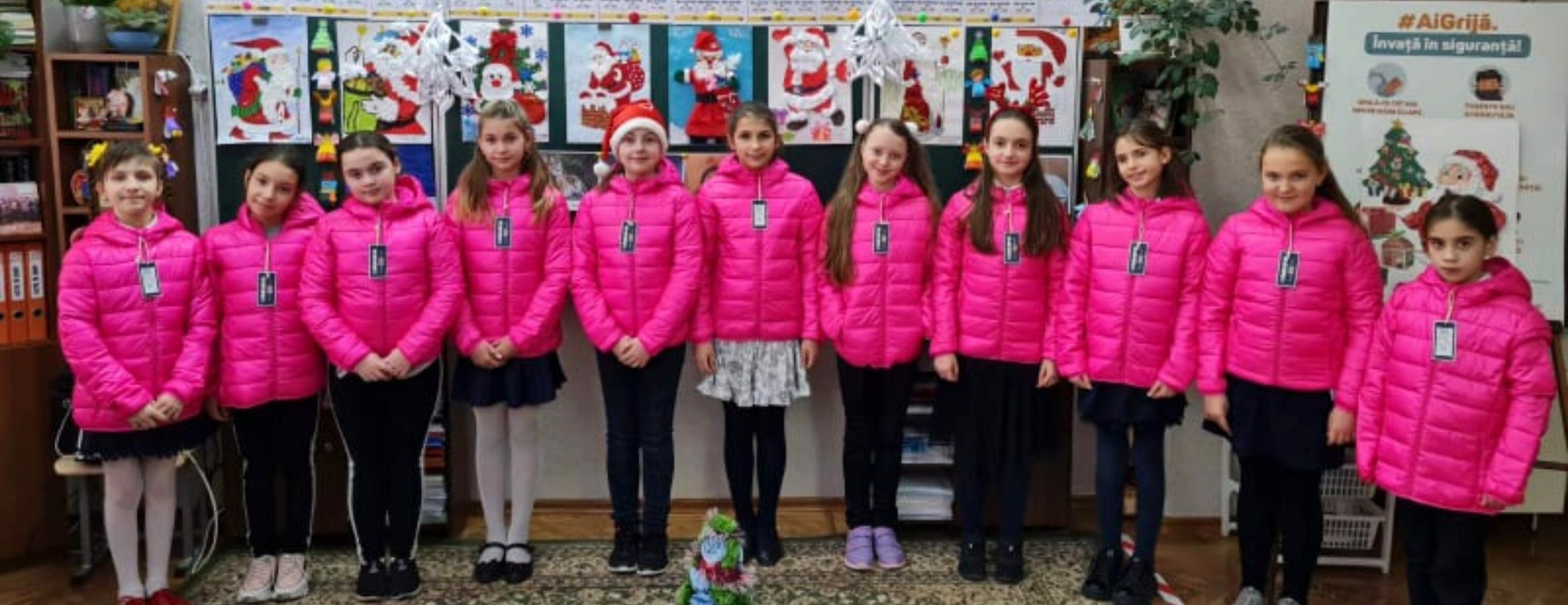 La călduţ în hăinuţă roz de la Centrul Don Bosco